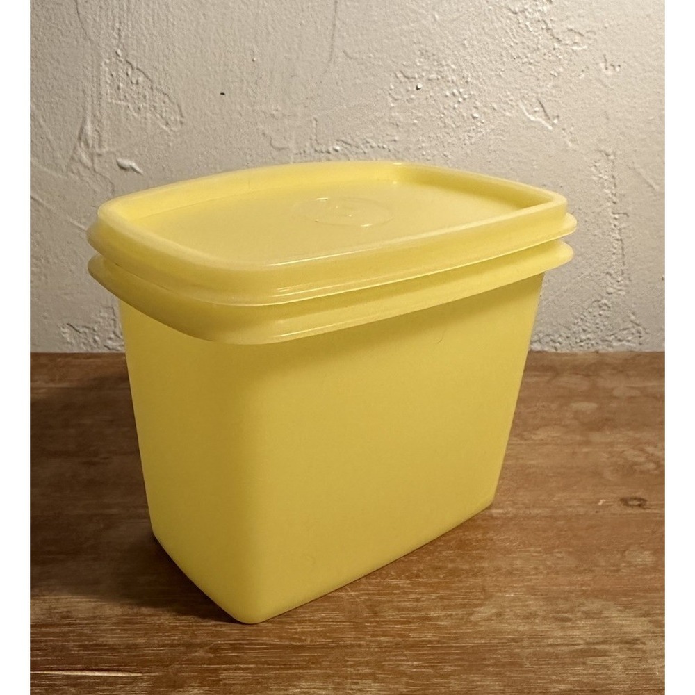 Tupperware Small Yellow Rectangular Container With Lid #1243